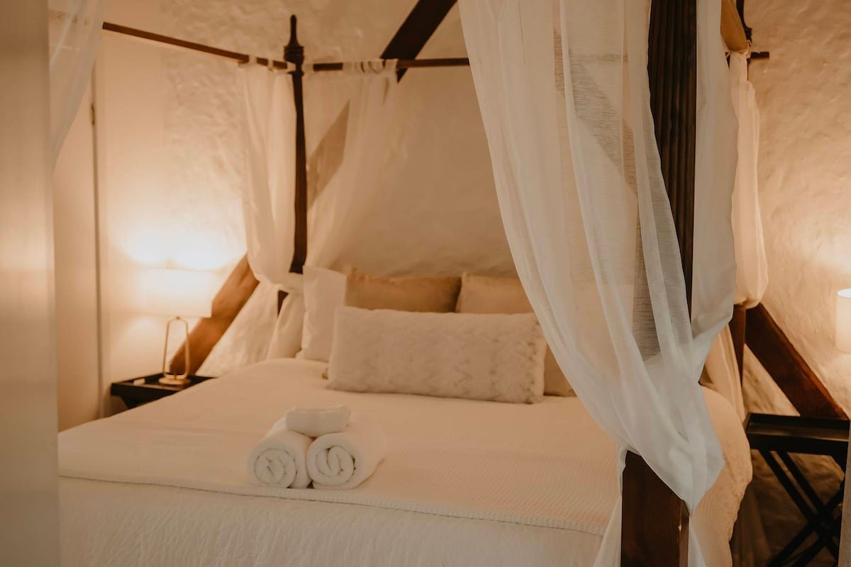 Misty Mountain Manor gallery image 5