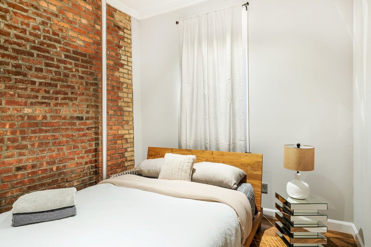 Beautiful 4 Bedroom in Lower East Side gallery image 4