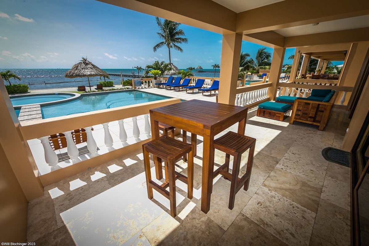 Pool & Beach Walkout Suite – Casa Del Sol Naciente gallery image 2