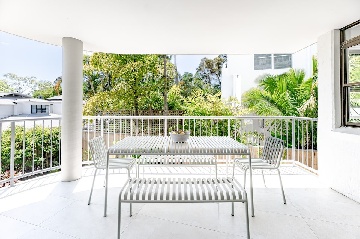 Little Cove Luxury Apartment gallery image 5