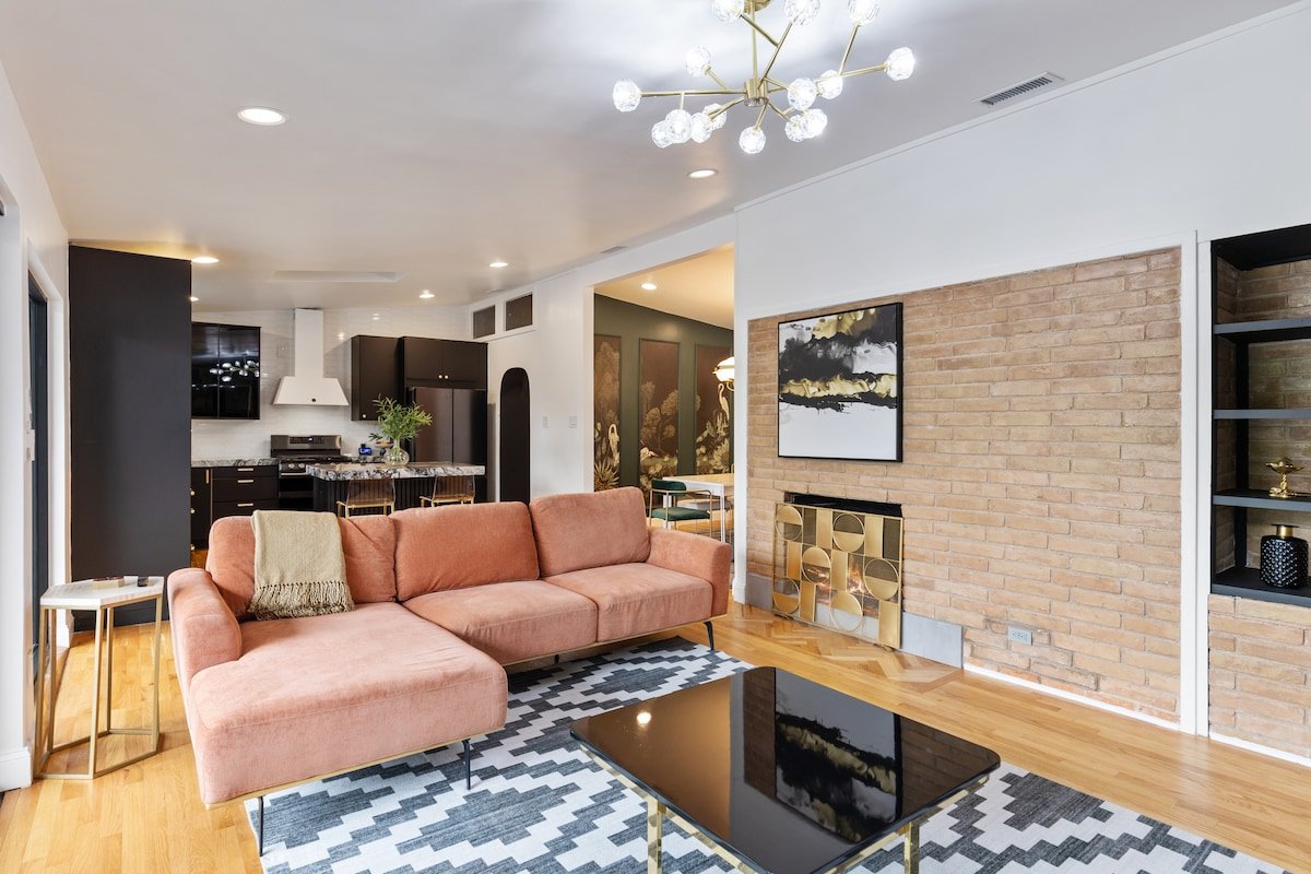 Direct Access to Park-Lake-Pool gallery image 4