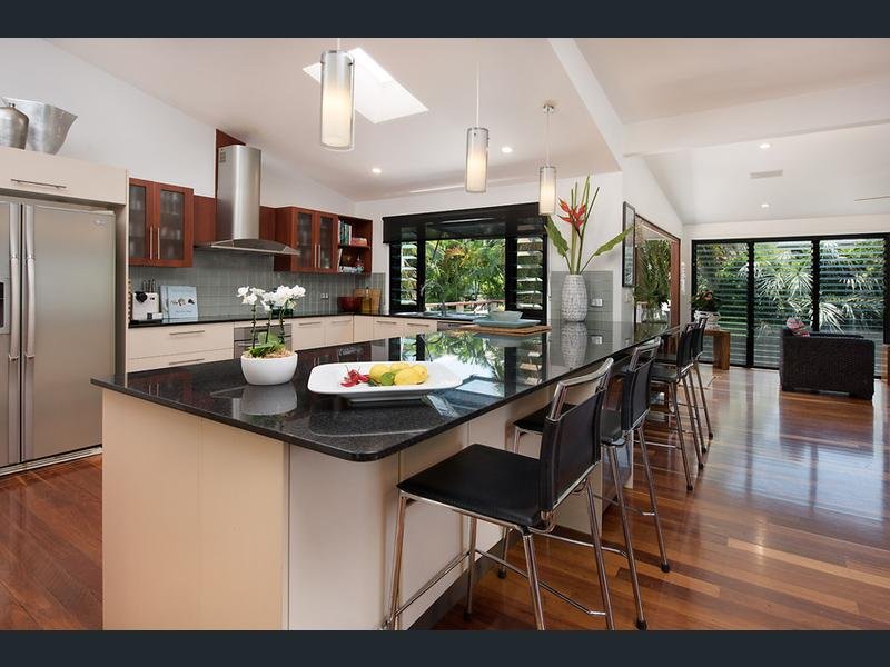 Sunrise Beach Tropical Haven gallery image 2