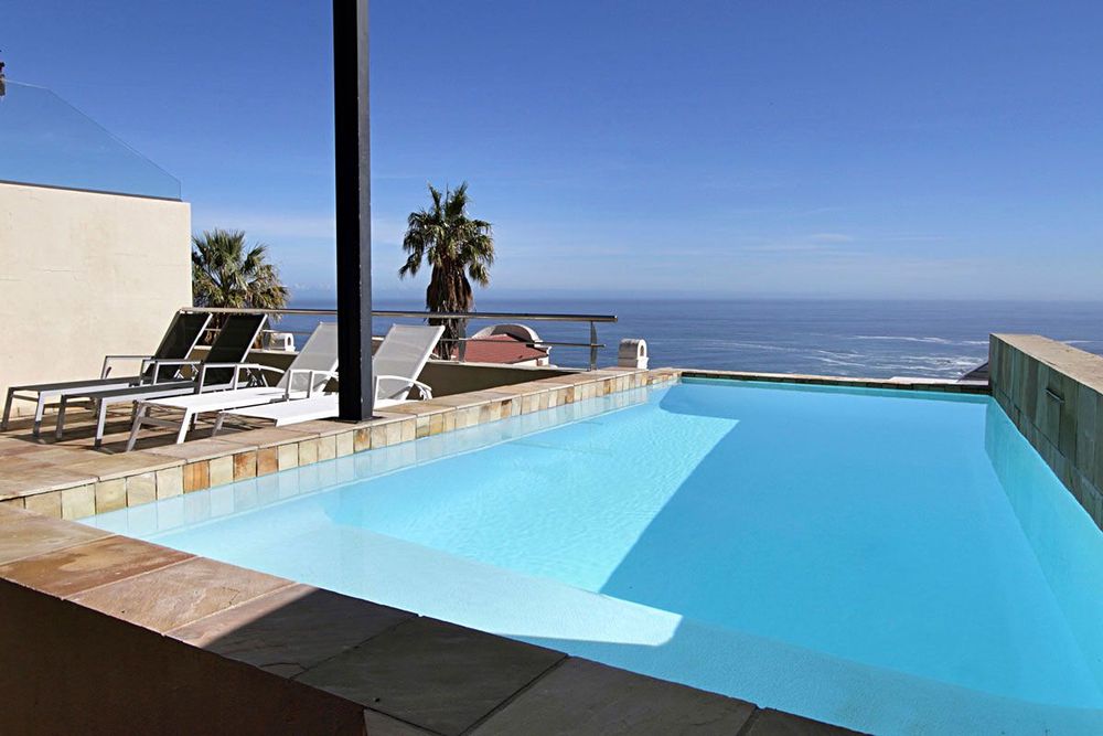 Medburn Views Penthouse Photo 20