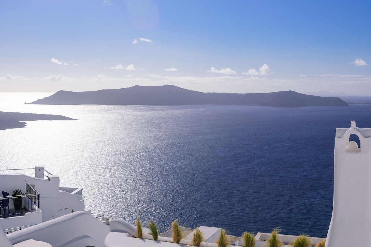 Revelis Villa gallery image 4