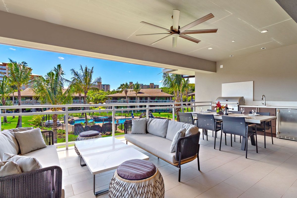 Maui Resort Rentals: Luana Garden Villas 15C