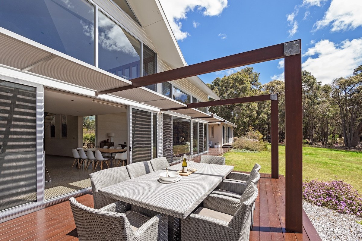 Hundred Acre Woodland Retreat gallery image 4