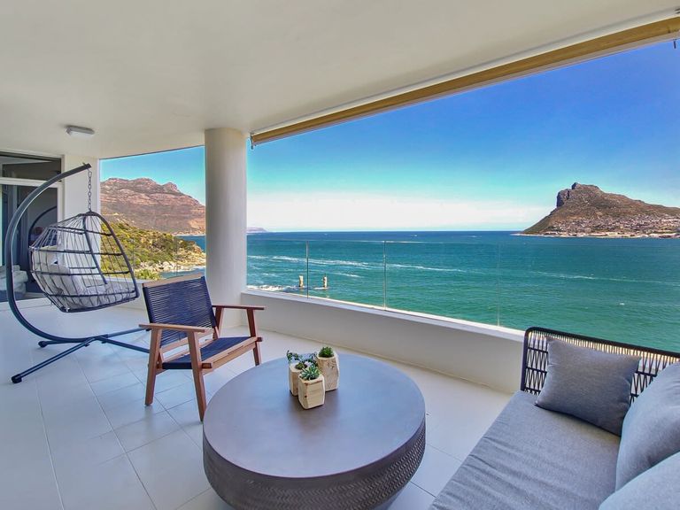 Chapmans Peak Chic featured image