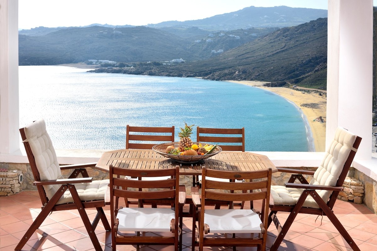 WONDERFUL VILLA CHRYSTA gallery image 4