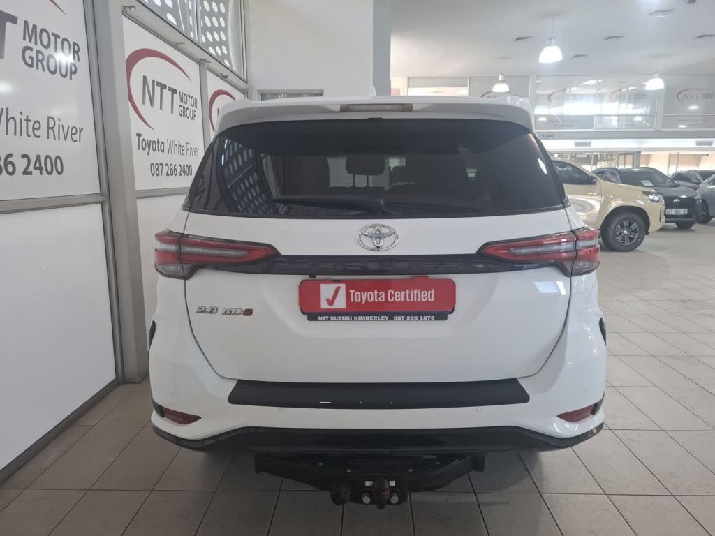 Used car gallery