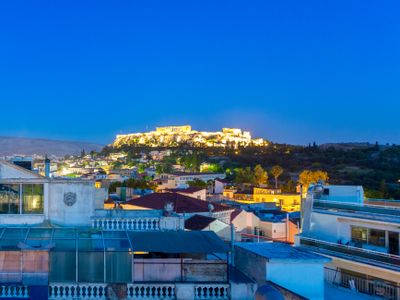 2BDR DESIGNER APT3 w/TERRACE&ROOF ACCESS ACROPOLIS