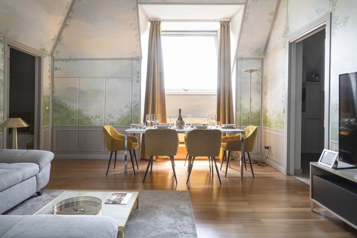 Charming 2 bedrooms apartment few steps from Duomo gallery image 3