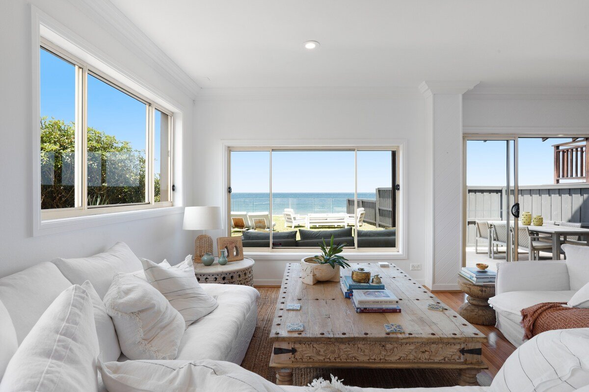 Absolute Beachfront Luxury in Narrabeen gallery image 2