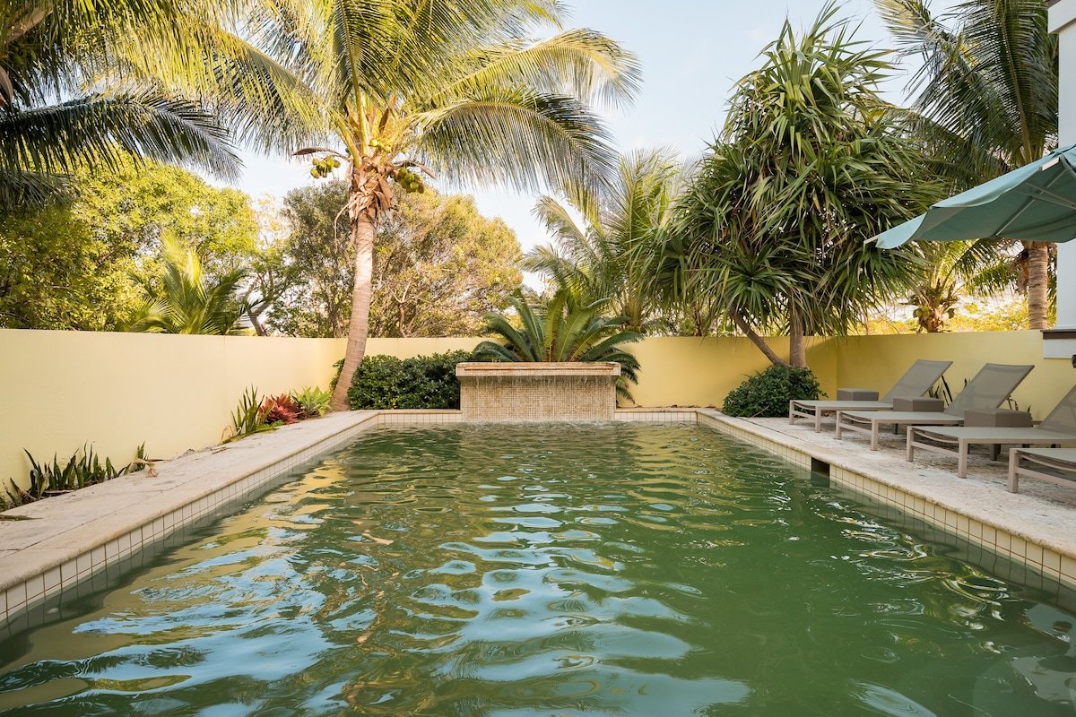 Banyan Tree gallery image 2