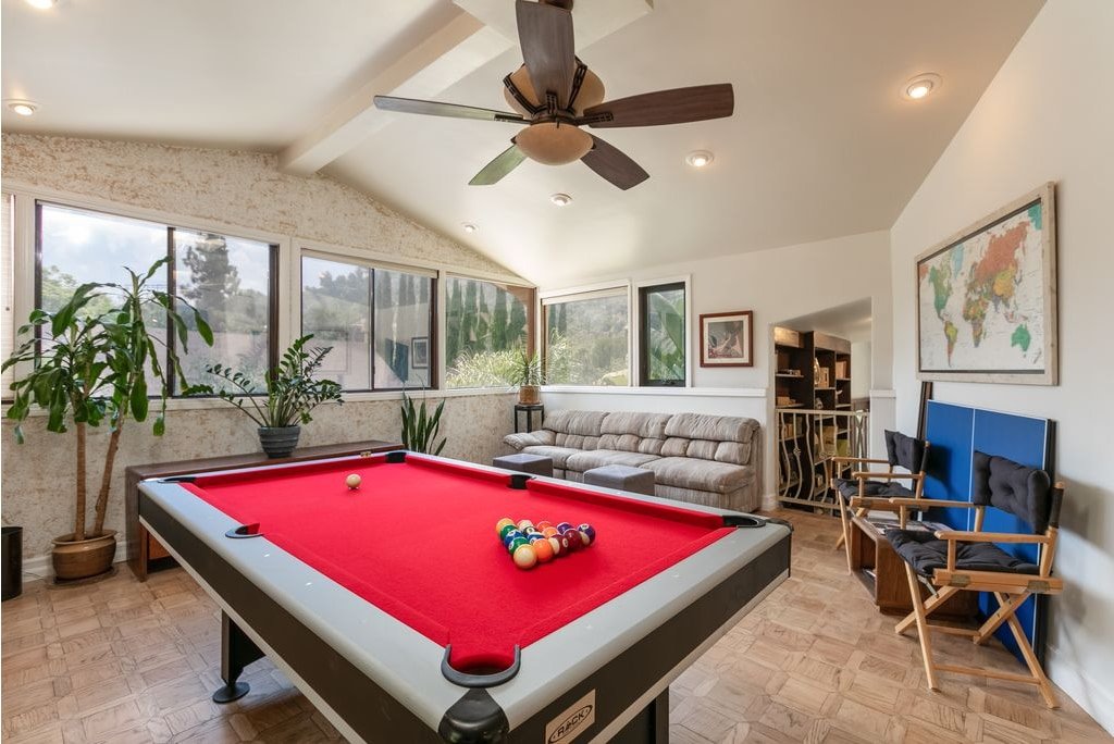 Skyhill Oasis New Lux Modern Home at Universal gallery image 4