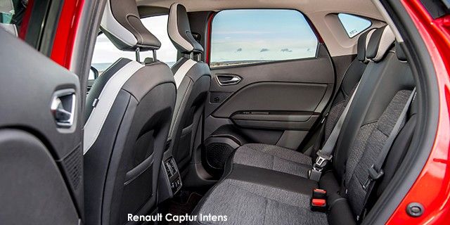 RENAULT CAPTUR 1.3T ESPRIT ALPINE EDC - 8 
