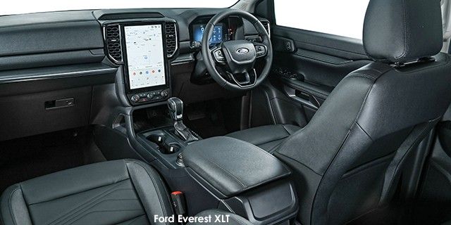 FORD EVEREST 3.0D V6 PLATINUM B6 AWD A/T - 16 