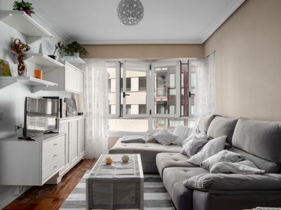 Gran piso en Gros, centrico y posibidad de parking