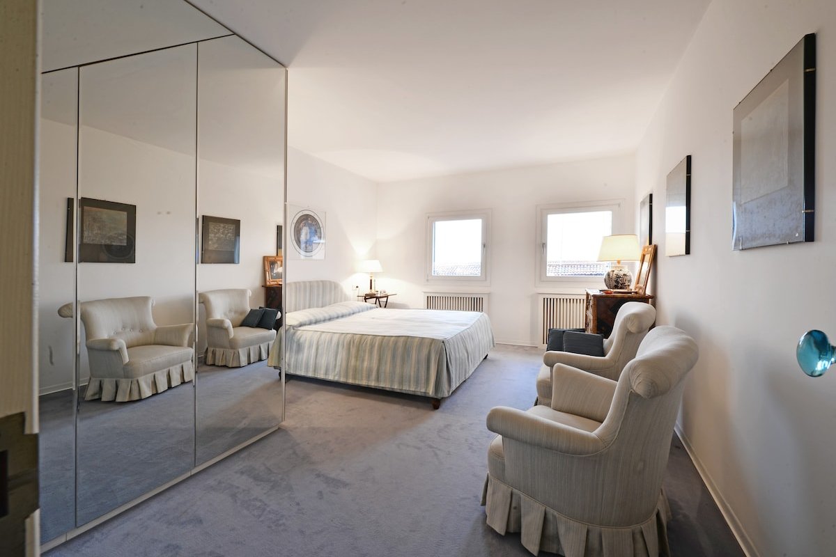 Palladio terrace: elegant with spectacular view gallery image 5