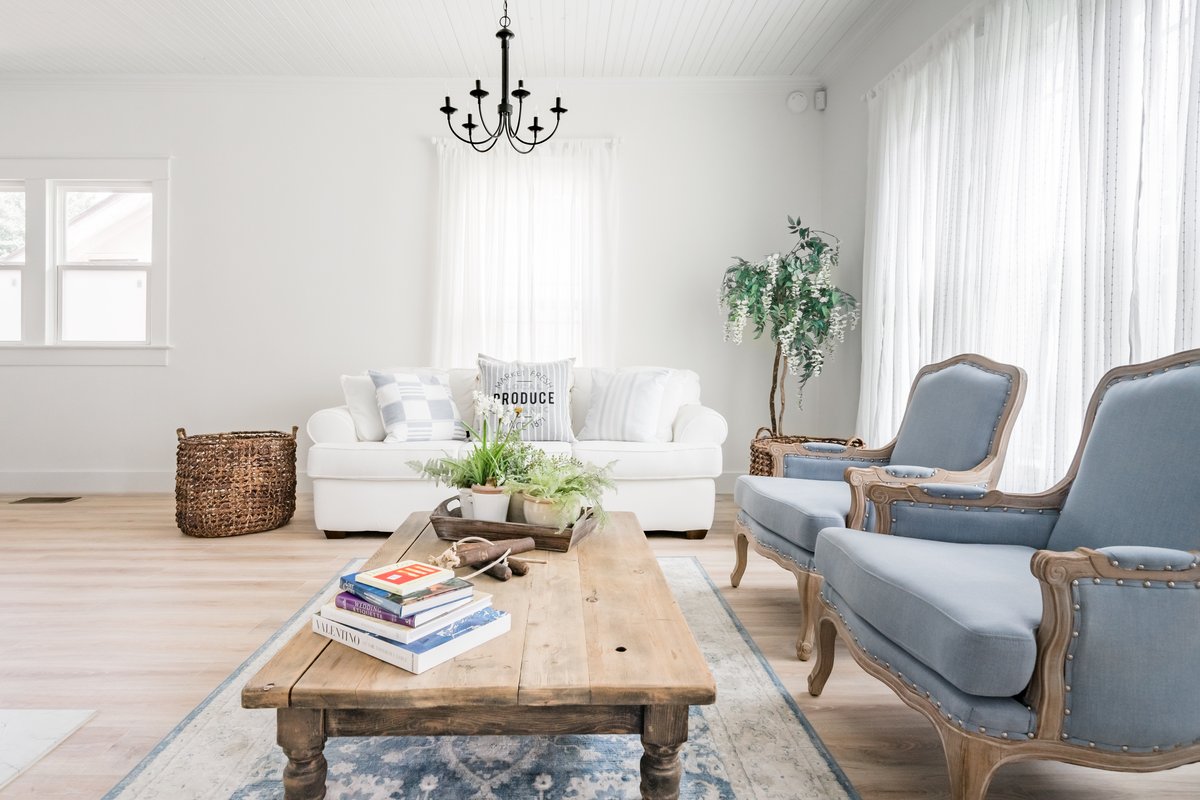 Sunny, Historic Home from Home in Hip Bishop Arts District