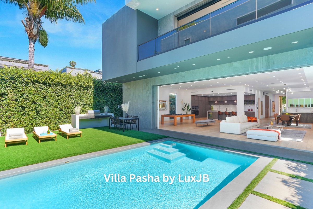 Villa Pasha by LuxJB | 16 Guest I 8 Bed Cinema Gym