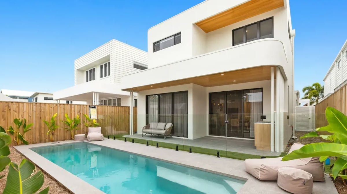 Beach Life Luxury Escape Kingscliff gallery image 2