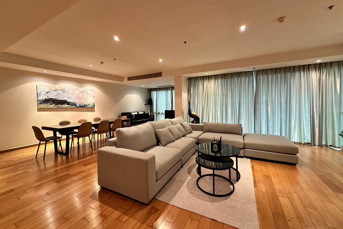 Private Prestige Residence in Central Sukhumvit gallery image 2