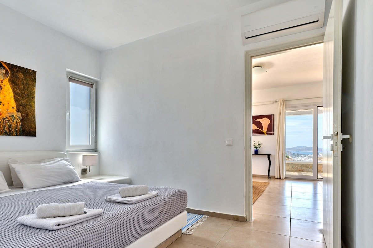 Aegean Escape gallery image 2