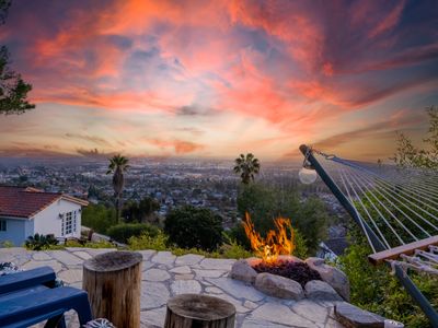 Jacuzzi + LA Views | Fall Escape with Fire Pit
