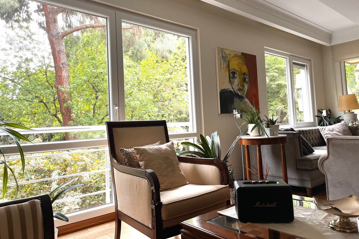 Luxurious Flat with swimpool by the Seaside gallery image 3