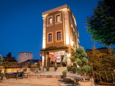 Old Town Central Boutique Hotel -Garden & Sea View