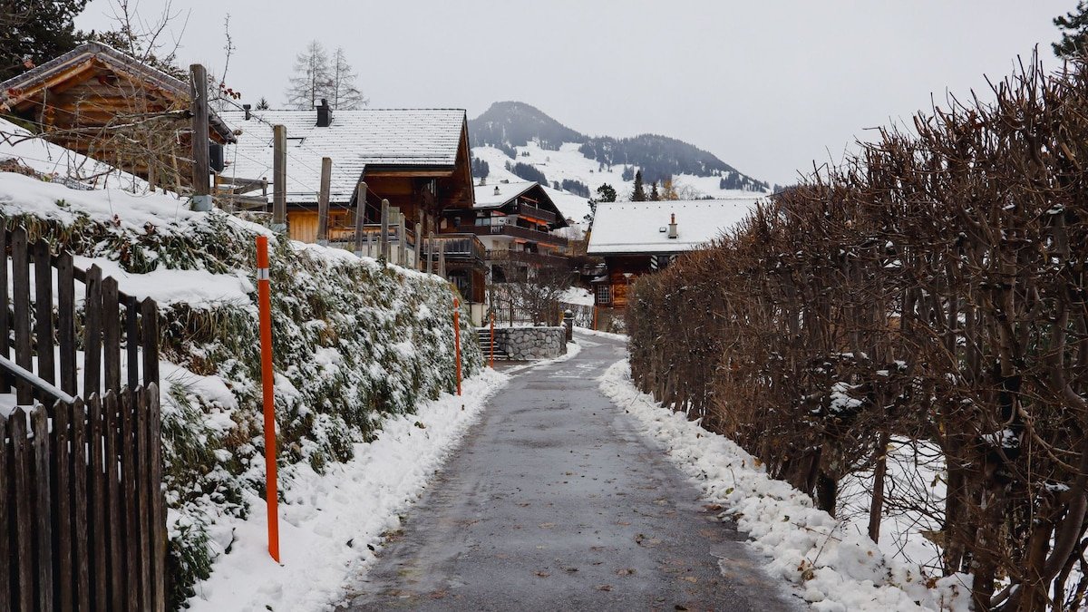 Sunshine Belle Etoile Chalet gallery image 4