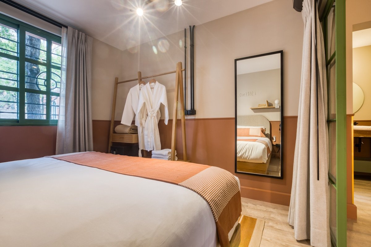 Casa Oliva | Deluxe Two Bedroom with Terrace gallery image 3