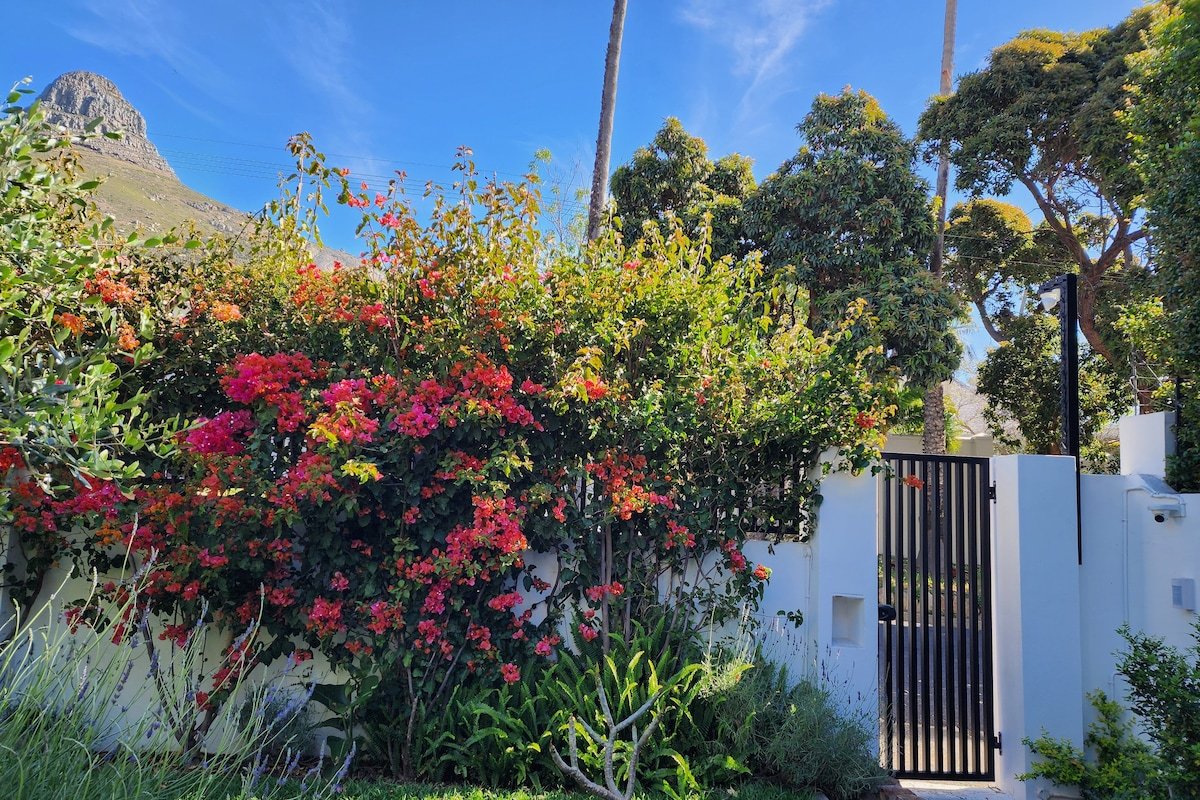 Charming 4-BR family home in prime location gallery image 4