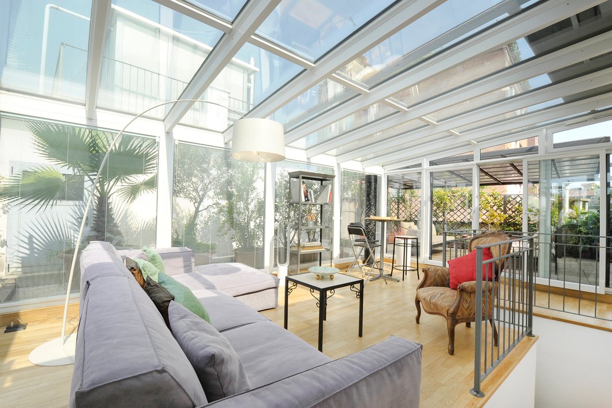 Penthouse with terrace in the city center 6 guests