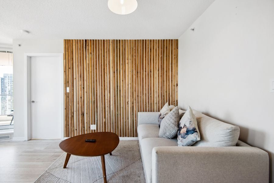 Insane View/Stadium/Pool/HotTub/Stand Desk/Sleep 7 gallery image 3