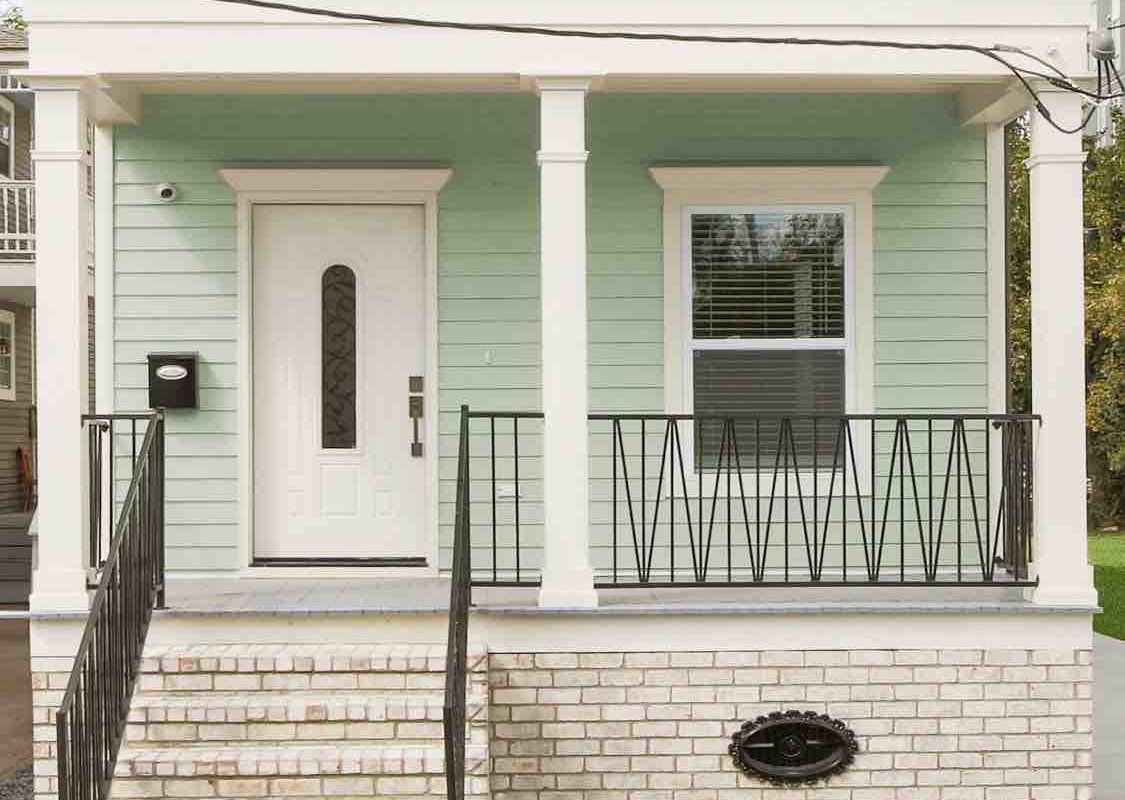 Brand New 5BR 5BA all en suite gallery image 3