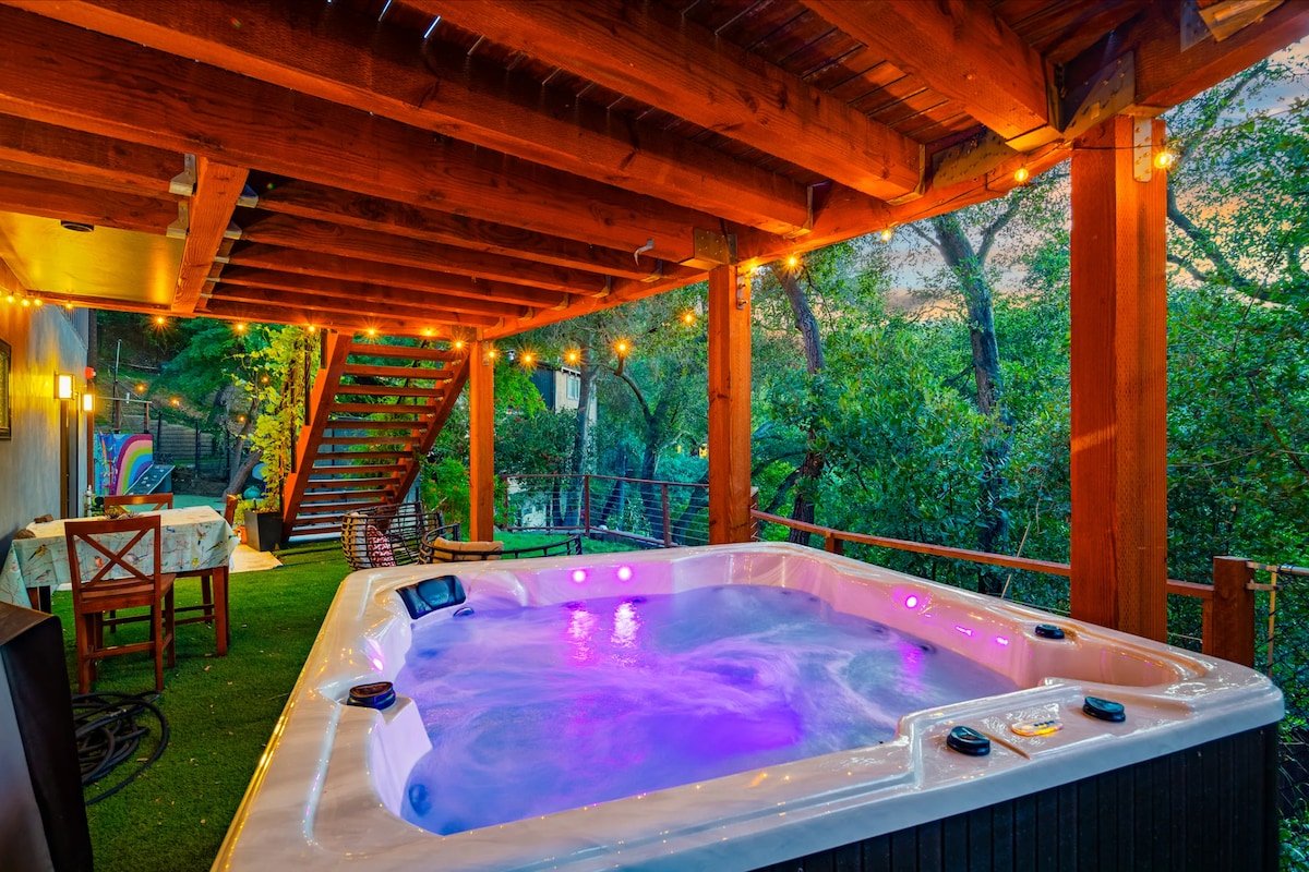 forest view, jacuzzi, 5 bedrooms gallery image 4