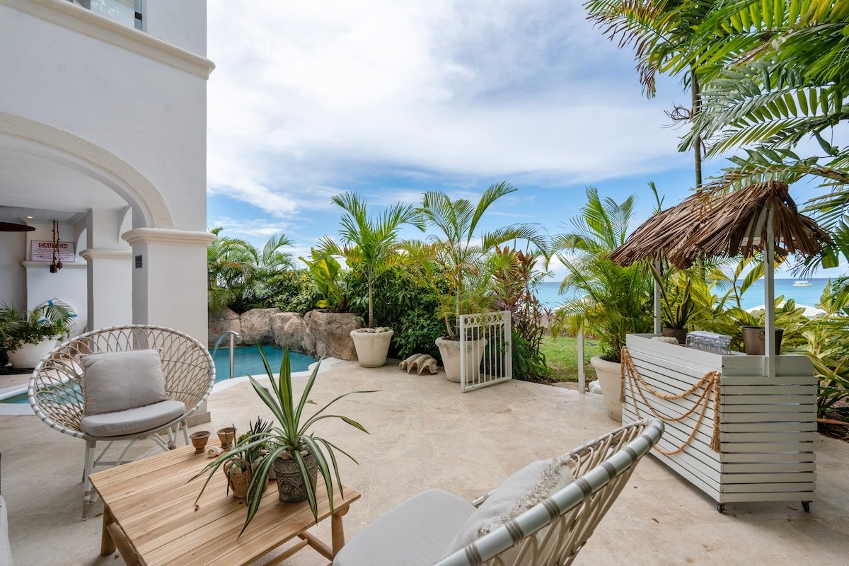 The Palms at Old Trees