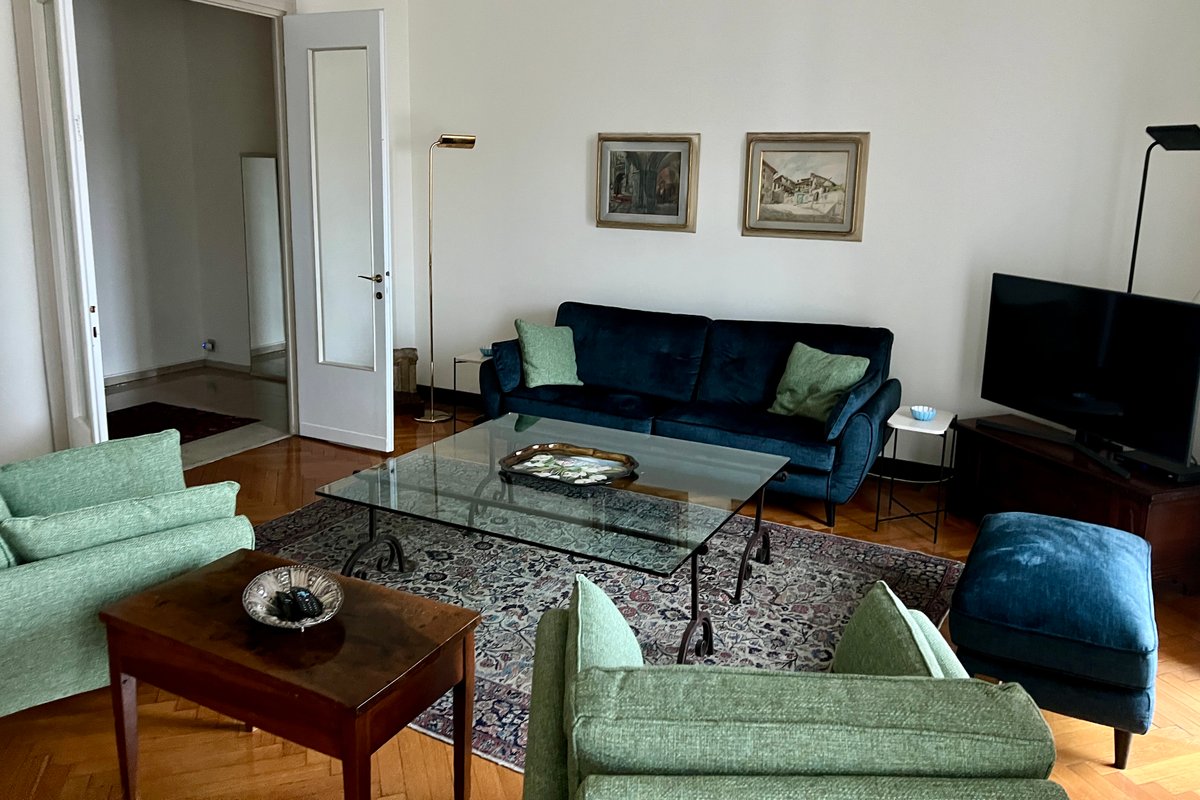 Super central; super large; super clean in Milan