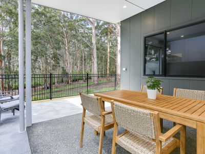 Karri Forest Vista-peaceful home with forest views