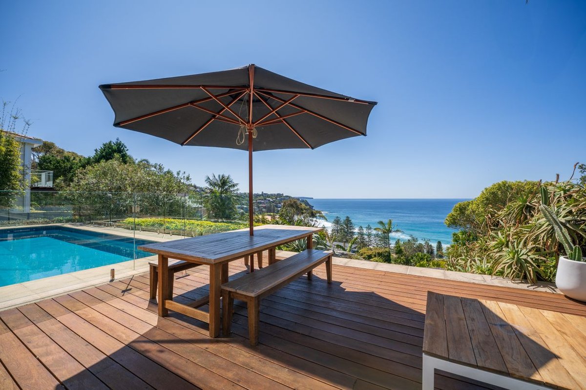Surfs Up by Palm Beach Holiday Rentals
