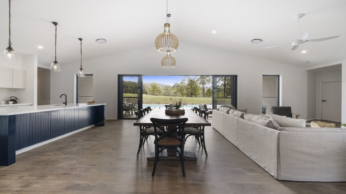 Koala Lane – Family, Pool, Sleeps 10, Luxe gallery image 5