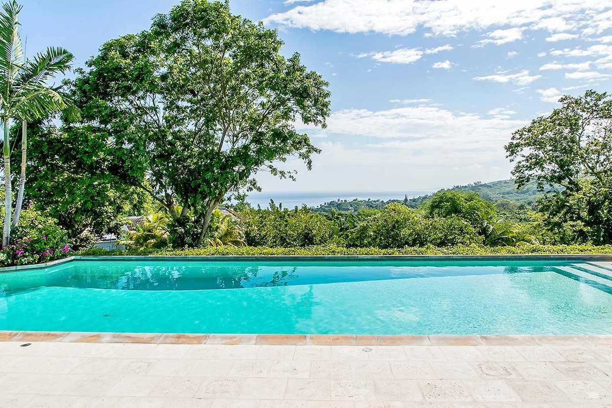 Bougainvillea House gallery image 2