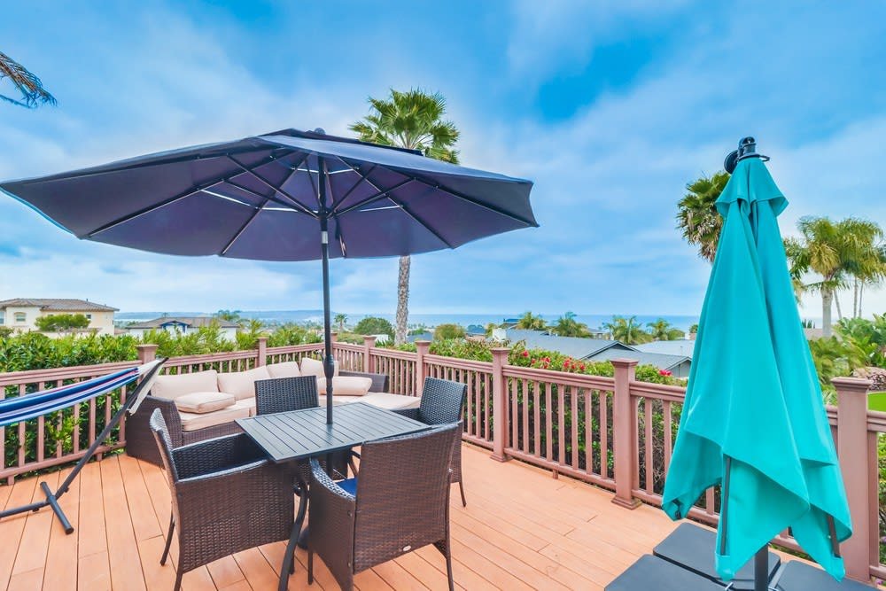 Ocean/bay views, pool & hot tub, rooftop patio gallery image 4