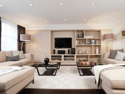 Knightsbridge Luxury Three Bedroom Penthouse