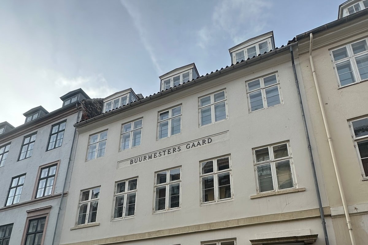 Admiral’s apartment I gallery image 3