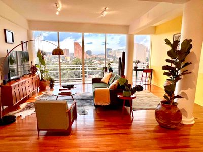 STUNNING VIEWS SPACIOUS LUXURY IN HEART OF POLANCO