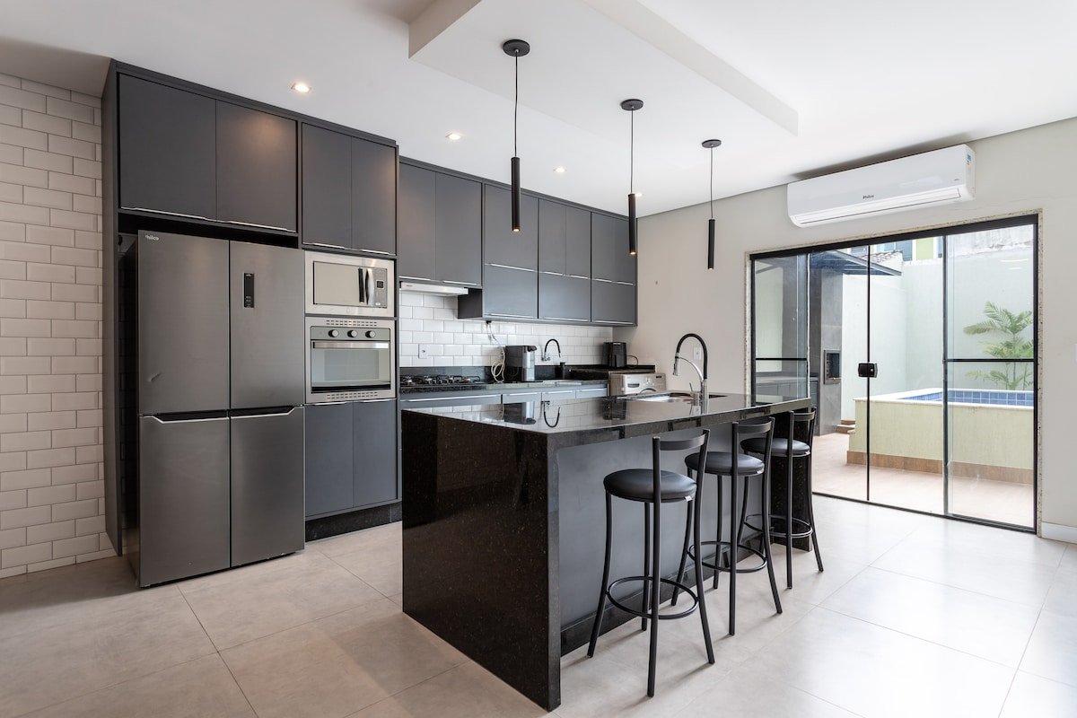 Linda casa moderna no Recreio! gallery image 4