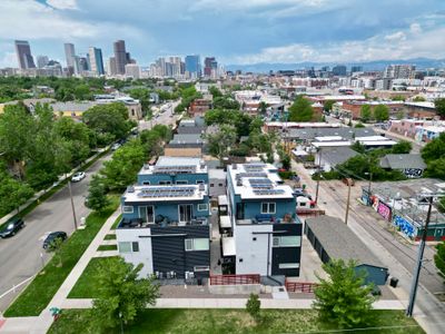 Luxury RiNo Townhome-Art District Gem-w/pvt garage