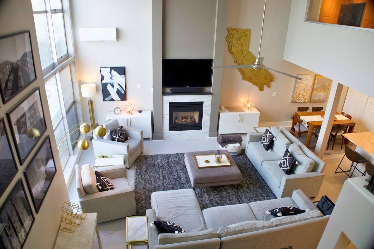 Large Dogpatch Multi-level Condo gallery image 3